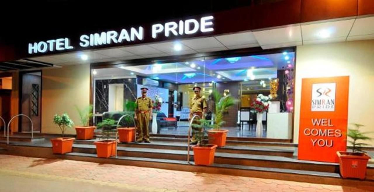 Hotel Simran Pride, Raipur Eksteriør bilde
